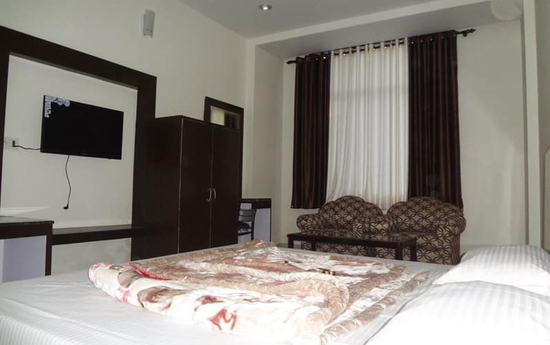 Hotel Satyartha, Kathgodam 4